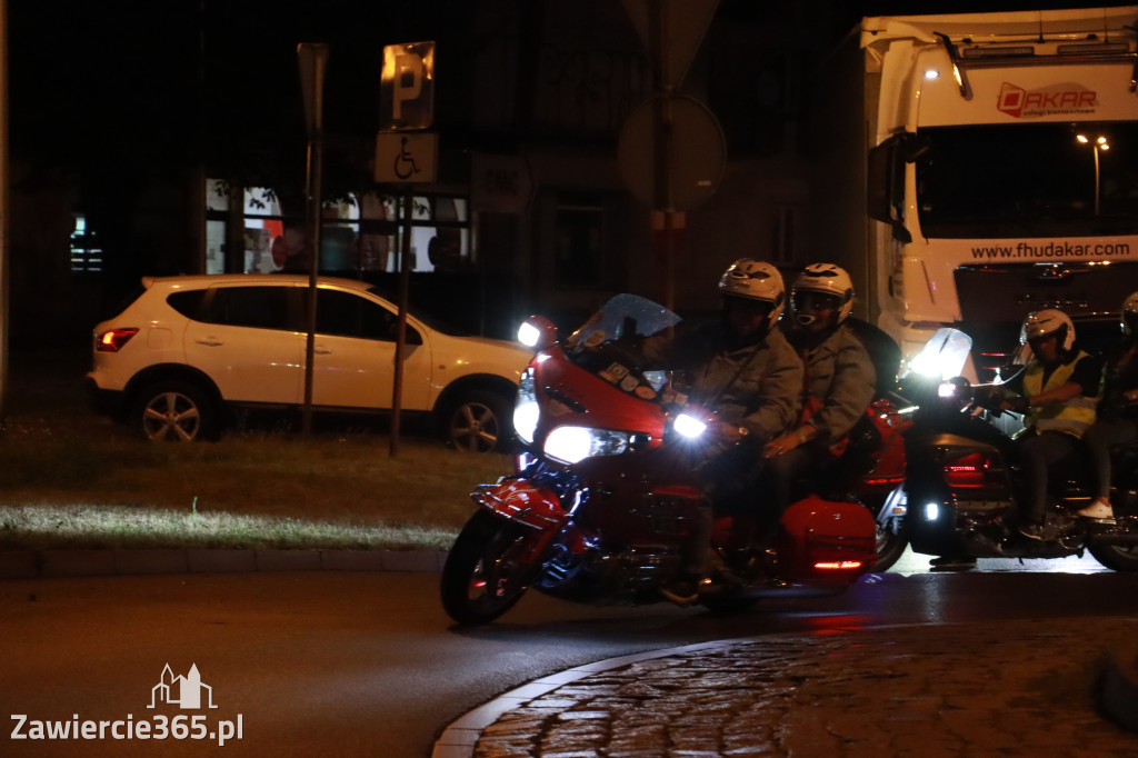Fotorelacja: Nocna Parada Motocyklowa w Zawierciu