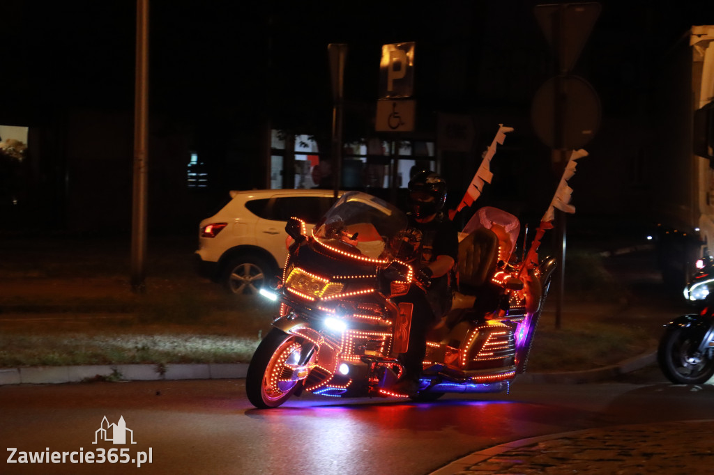 Fotorelacja: Nocna Parada Motocyklowa w Zawierciu