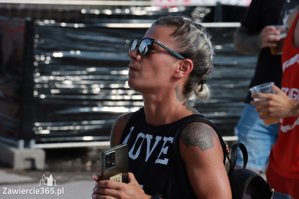 FOTORELACJA: RAP FEST W STREFIE KONCERTÓW w Zawierciu