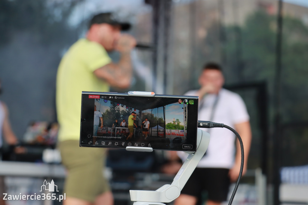 FOTORELACJA: RAP FEST W STREFIE KONCERTÓW w Zawierciu