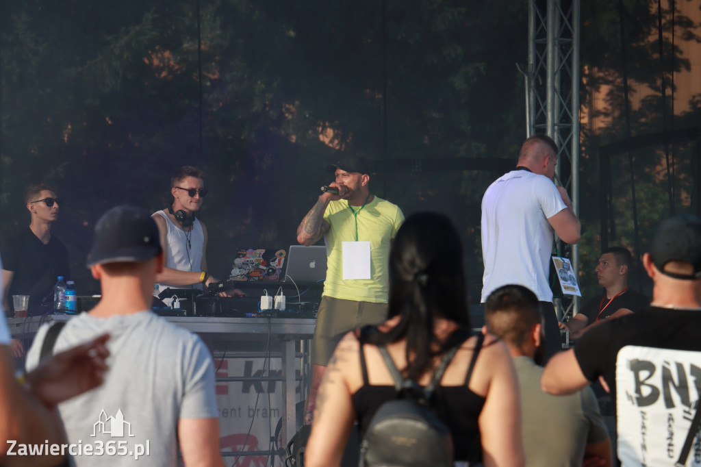 FOTORELACJA: RAP FEST W STREFIE KONCERTÓW w Zawierciu