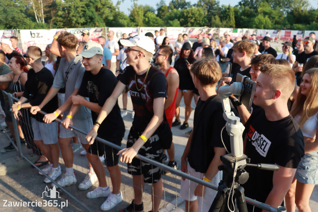 FOTORELACJA: RAP FEST W STREFIE KONCERTÓW w Zawierciu
