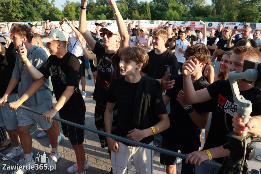 FOTORELACJA: RAP FEST W STREFIE KONCERTÓW w Zawierciu