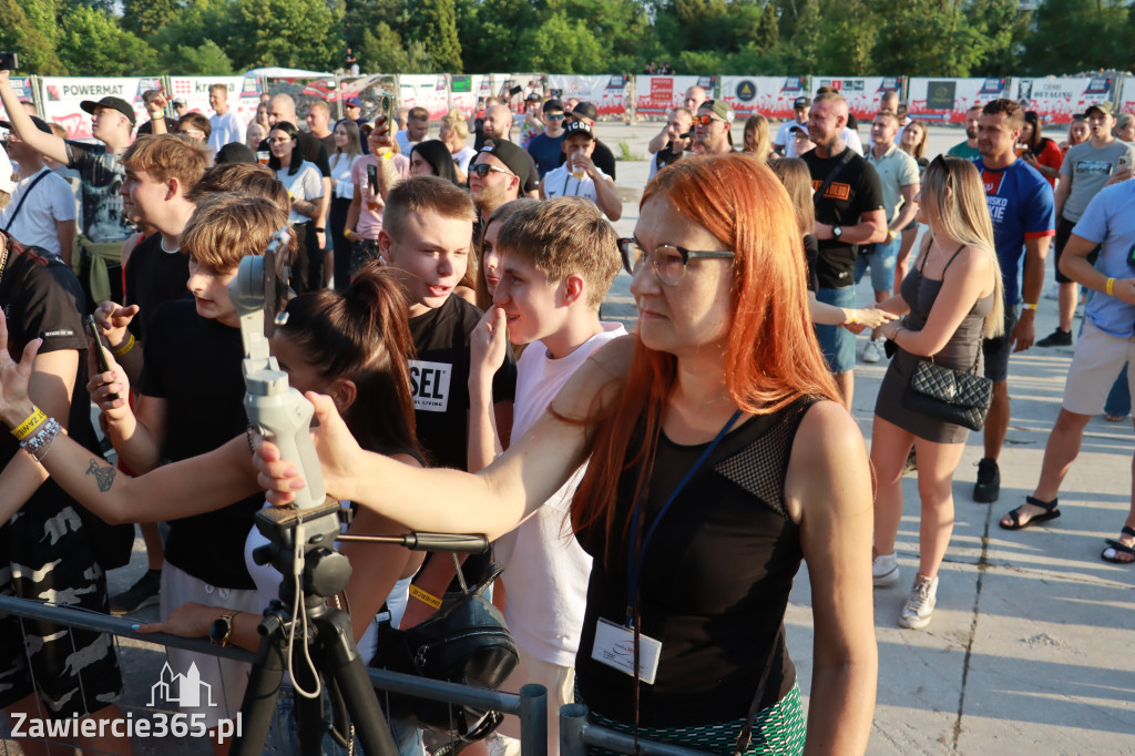 FOTORELACJA: RAP FEST W STREFIE KONCERTÓW w Zawierciu