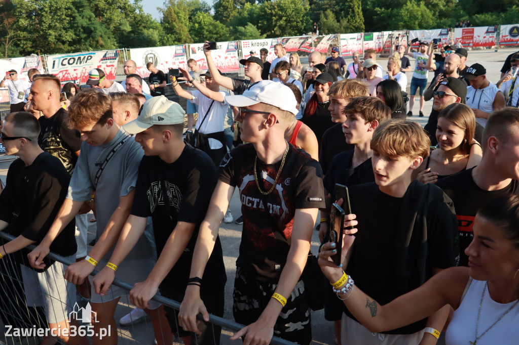 FOTORELACJA: RAP FEST W STREFIE KONCERTÓW w Zawierciu