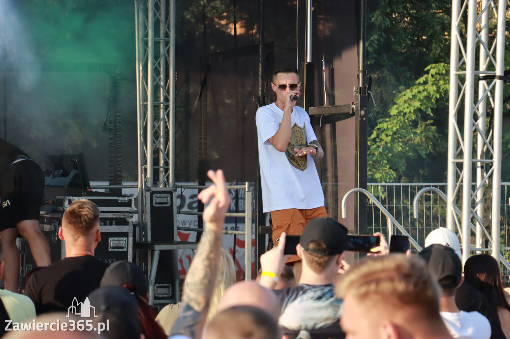 FOTORELACJA: RAP FEST W STREFIE KONCERTÓW w Zawierciu