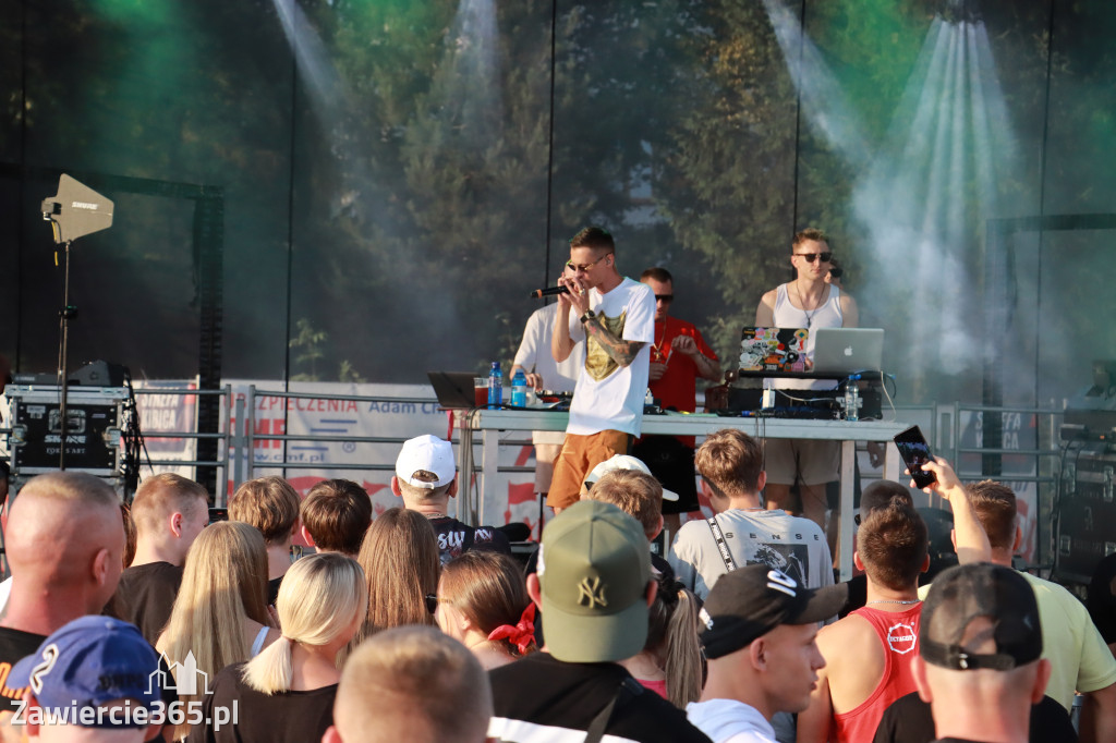 FOTORELACJA: RAP FEST W STREFIE KONCERTÓW w Zawierciu