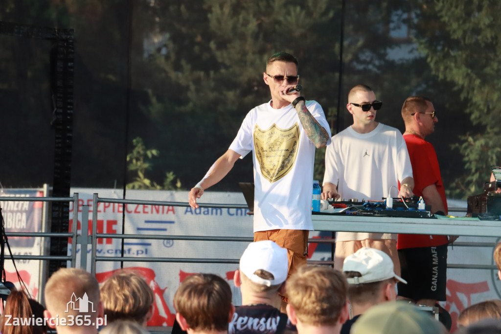 FOTORELACJA: RAP FEST W STREFIE KONCERTÓW w Zawierciu