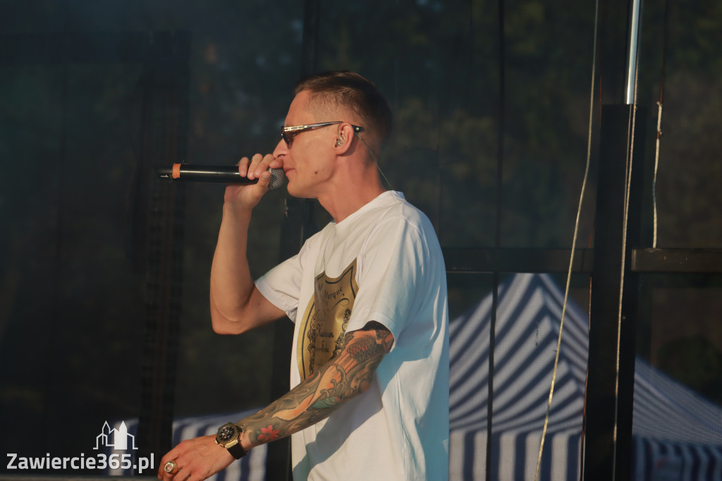 FOTORELACJA: RAP FEST W STREFIE KONCERTÓW w Zawierciu