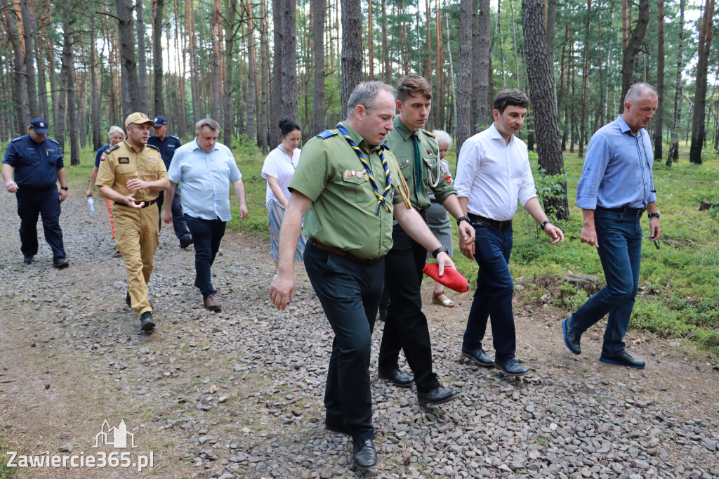 Fotorelacja: Wojewoda Marek Wójcik w Kostkowicach