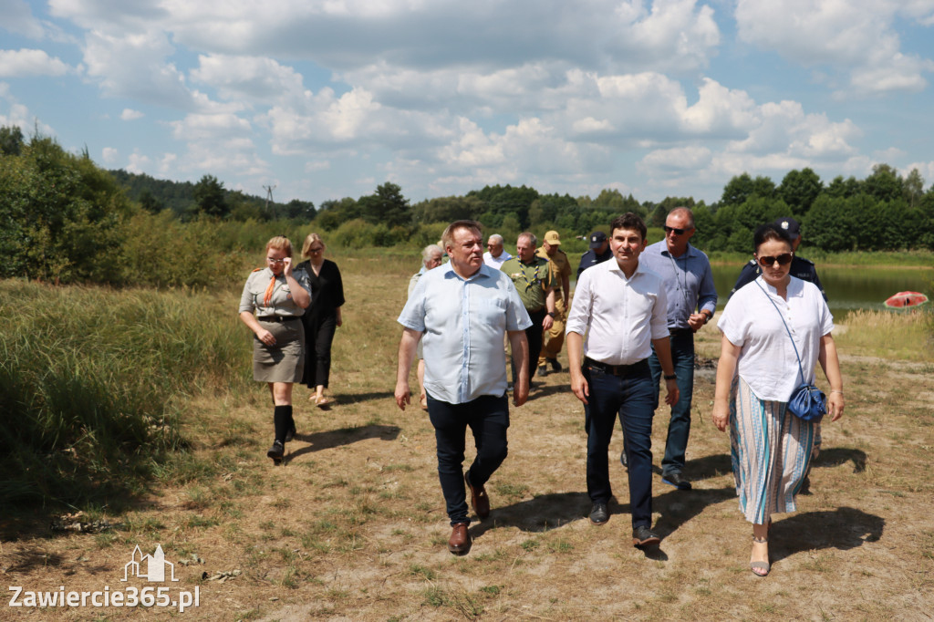 Fotorelacja: Wojewoda Marek Wójcik w Kostkowicach