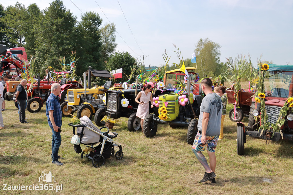 Fotorelacja: Korowód Dożynkowy w Kroczycach - Zlot Ciągników