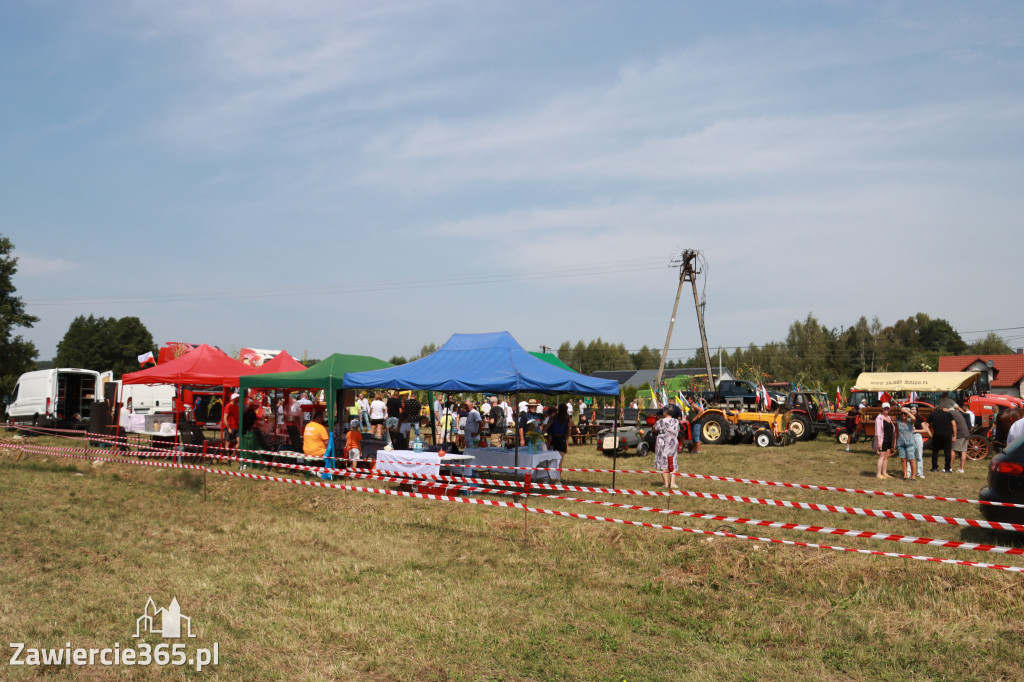 Fotorelacja: Korowód Dożynkowy w Kroczycach - Zlot Ciągników