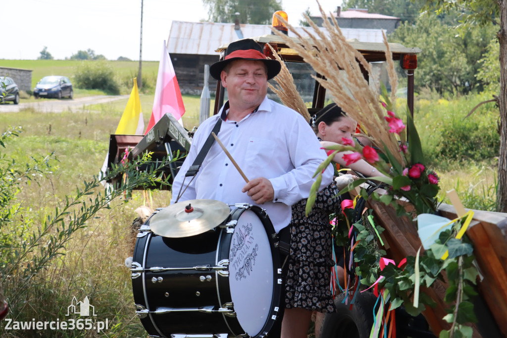 Fotorelacja: Korowód Dożynkowy w Kroczycach - Zlot Ciągników