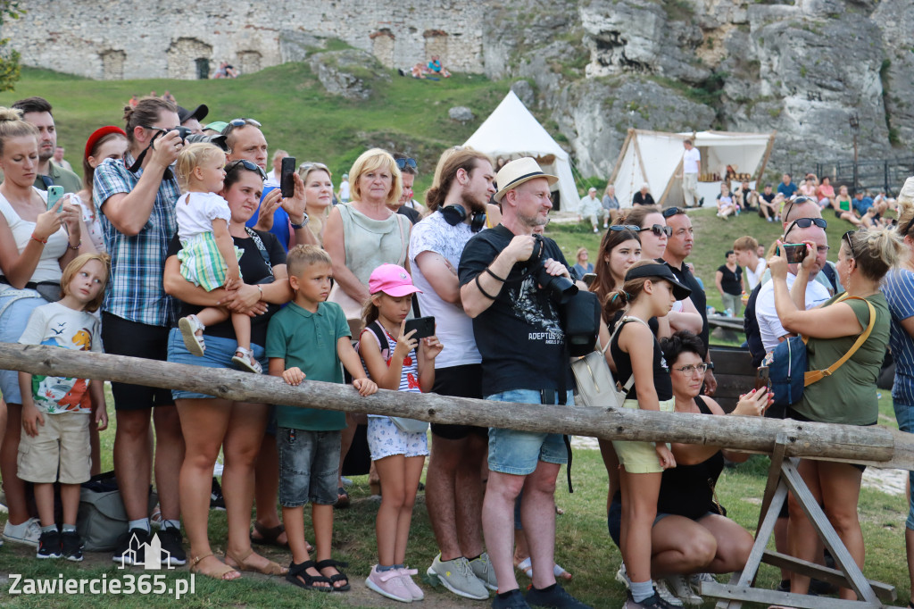 Fotorelacja: Pokaz konny husarii na Zamku Ogrodzieniec