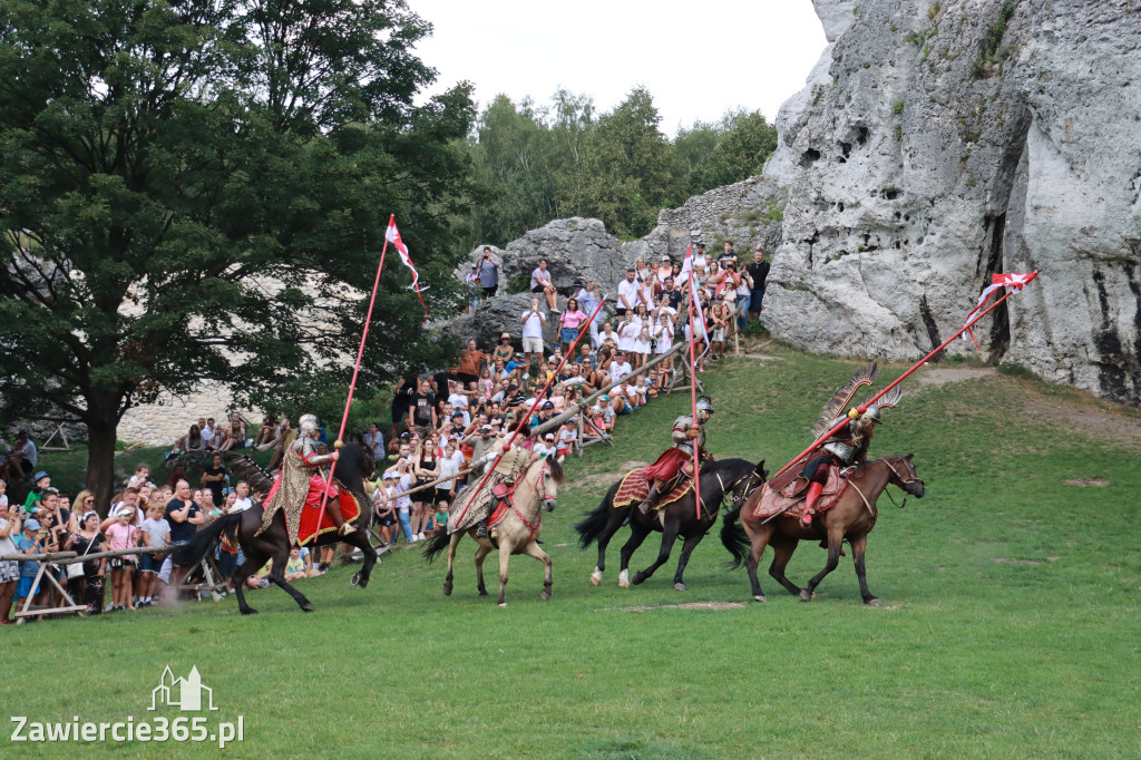 Fotorelacja: Pokaz konny husarii na Zamku Ogrodzieniec