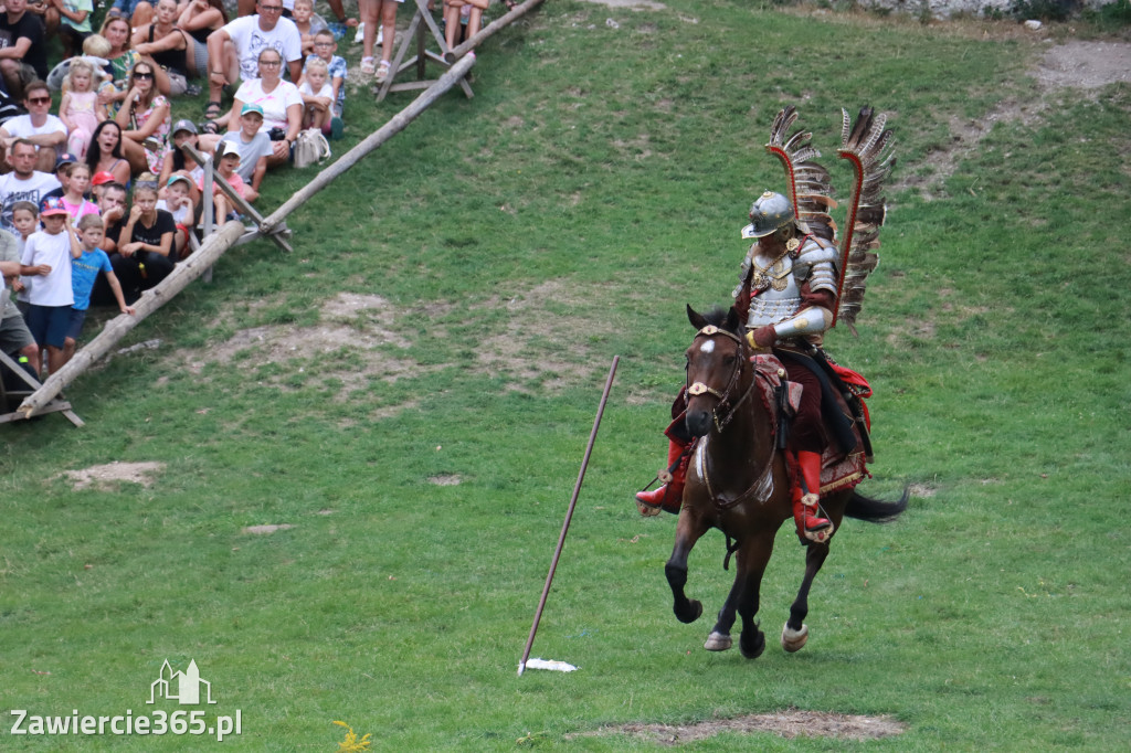 Fotorelacja: Pokaz konny husarii na Zamku Ogrodzieniec