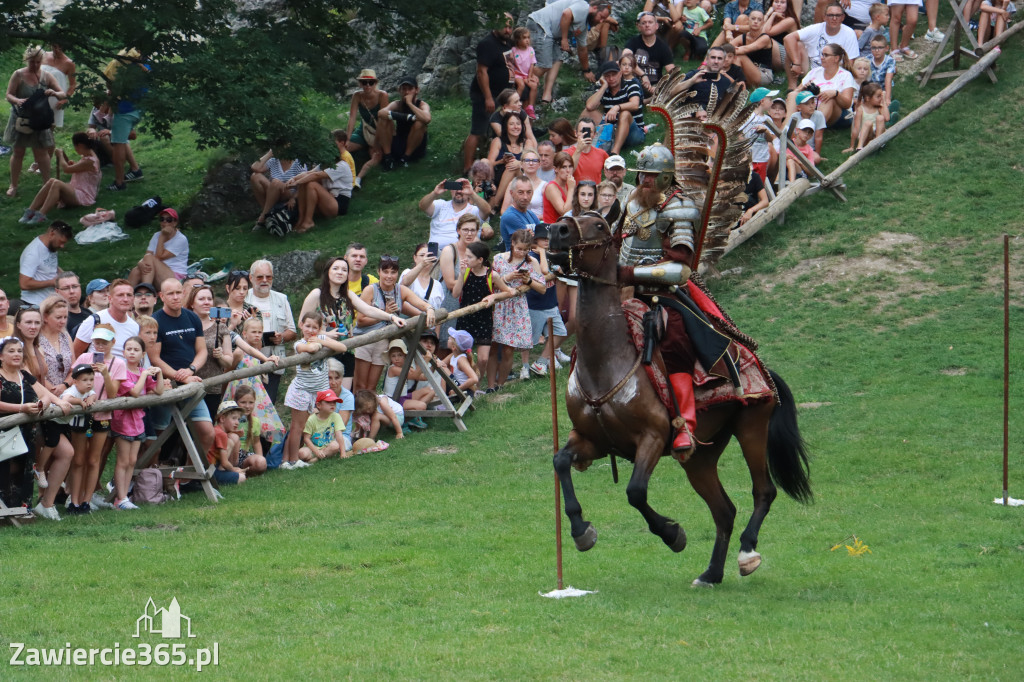 Fotorelacja: Pokaz konny husarii na Zamku Ogrodzieniec