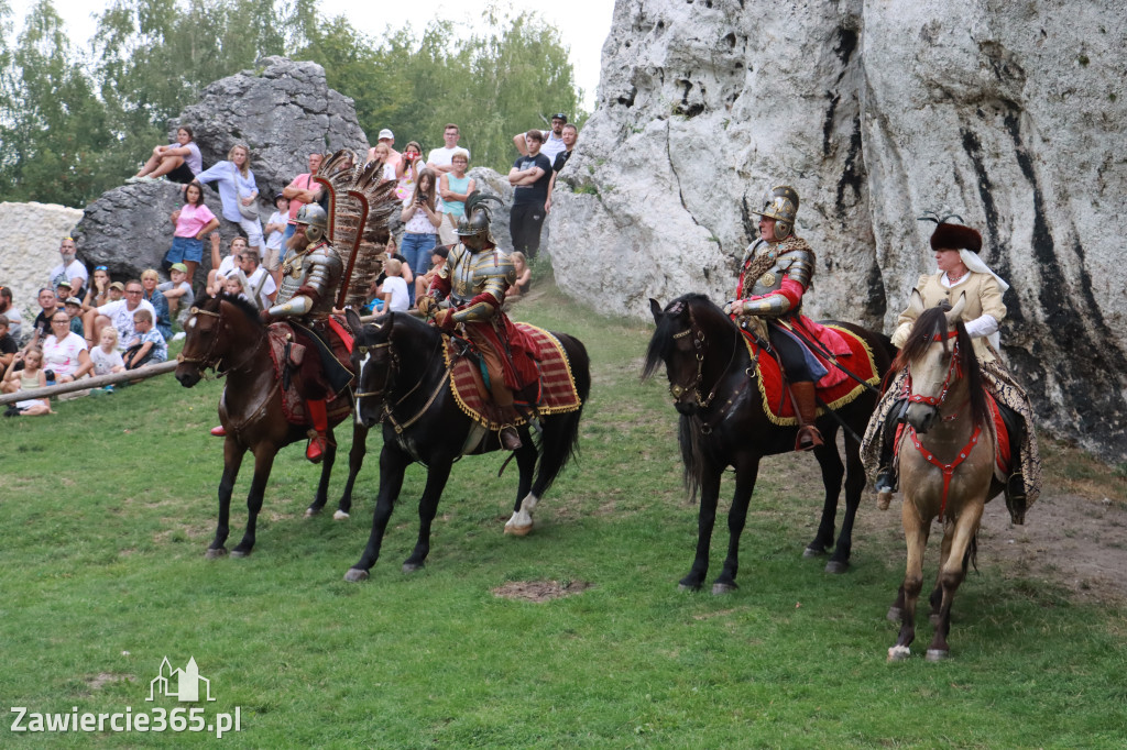 Fotorelacja: Pokaz konny husarii na Zamku Ogrodzieniec
