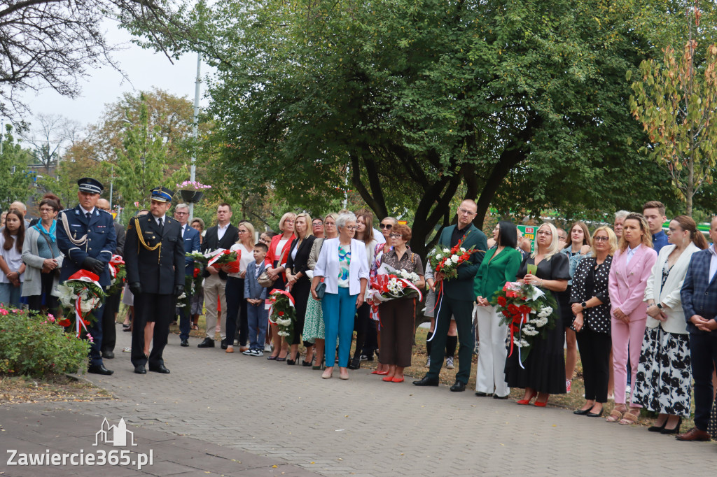 Fotorelacja: Zawiercie pamięta o ofiarach II wojny światowej