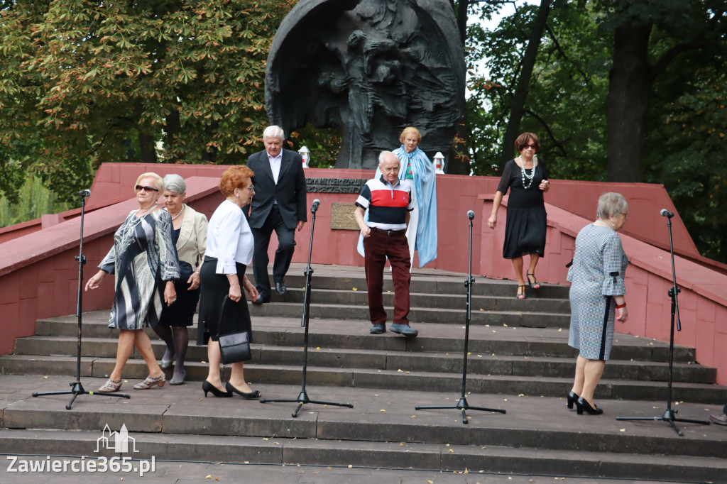 Fotorelacja: Zawiercie pamięta o ofiarach II wojny światowej