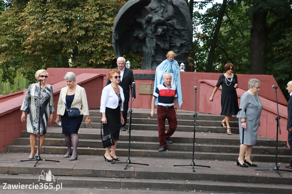 Fotorelacja: Zawiercie pamięta o ofiarach II wojny światowej