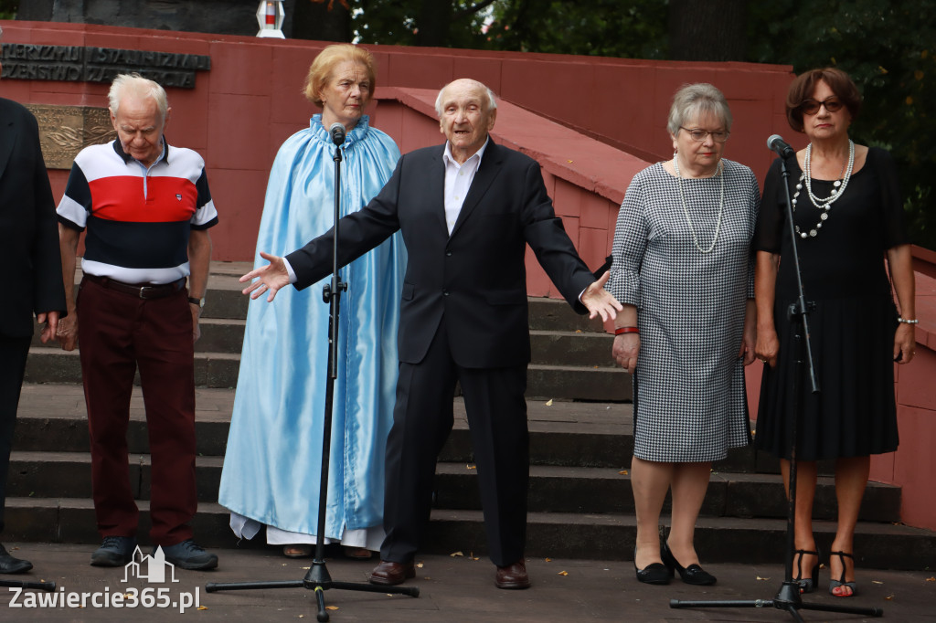 Fotorelacja: Zawiercie pamięta o ofiarach II wojny światowej