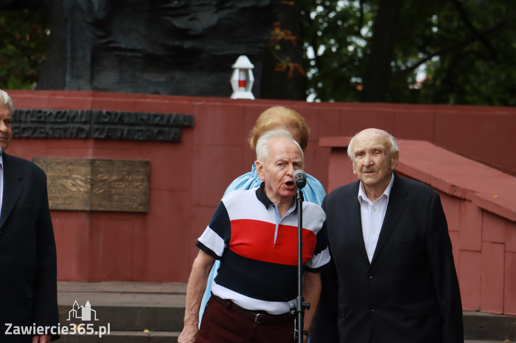 Fotorelacja: Zawiercie pamięta o ofiarach II wojny światowej