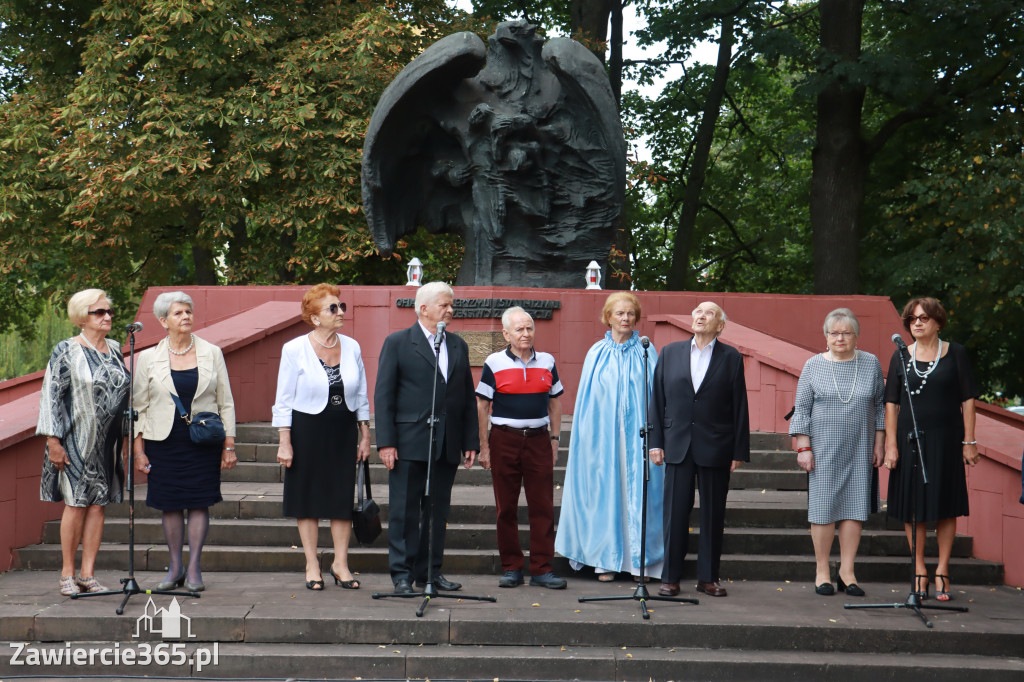 Fotorelacja: Zawiercie pamięta o ofiarach II wojny światowej