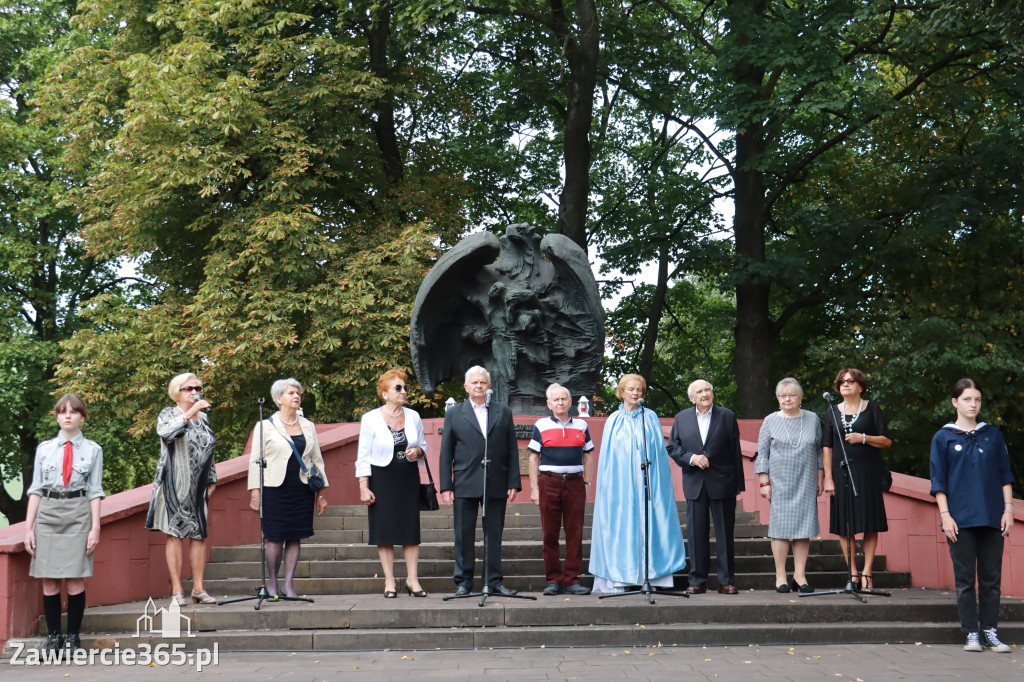 Fotorelacja: Zawiercie pamięta o ofiarach II wojny światowej