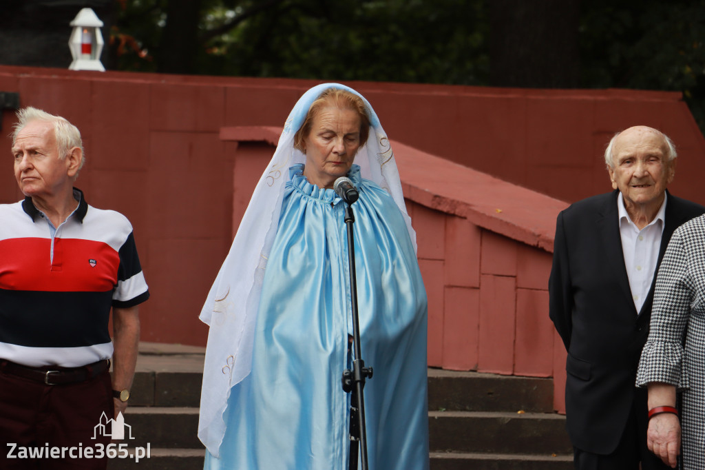 Fotorelacja: Zawiercie pamięta o ofiarach II wojny światowej