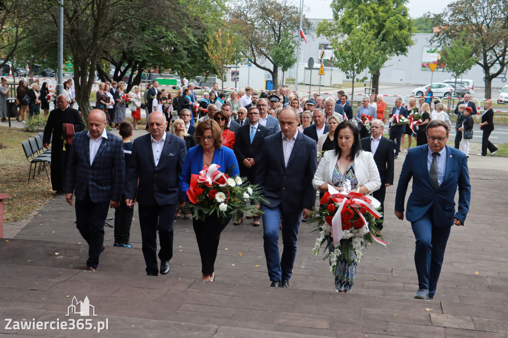 Fotorelacja: Zawiercie pamięta o ofiarach II wojny światowej