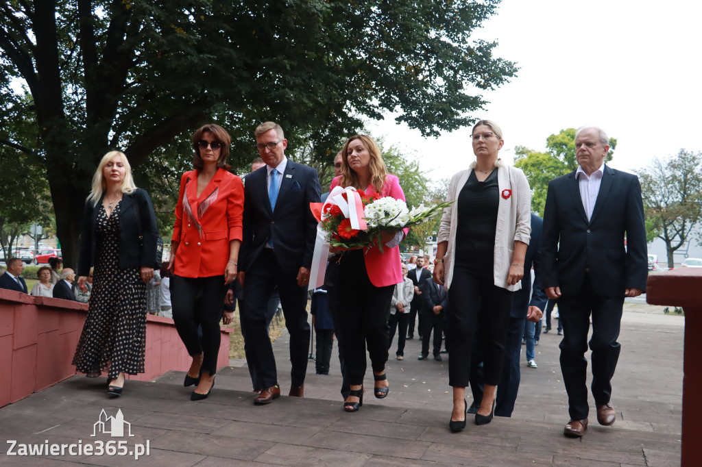 Fotorelacja: Zawiercie pamięta o ofiarach II wojny światowej