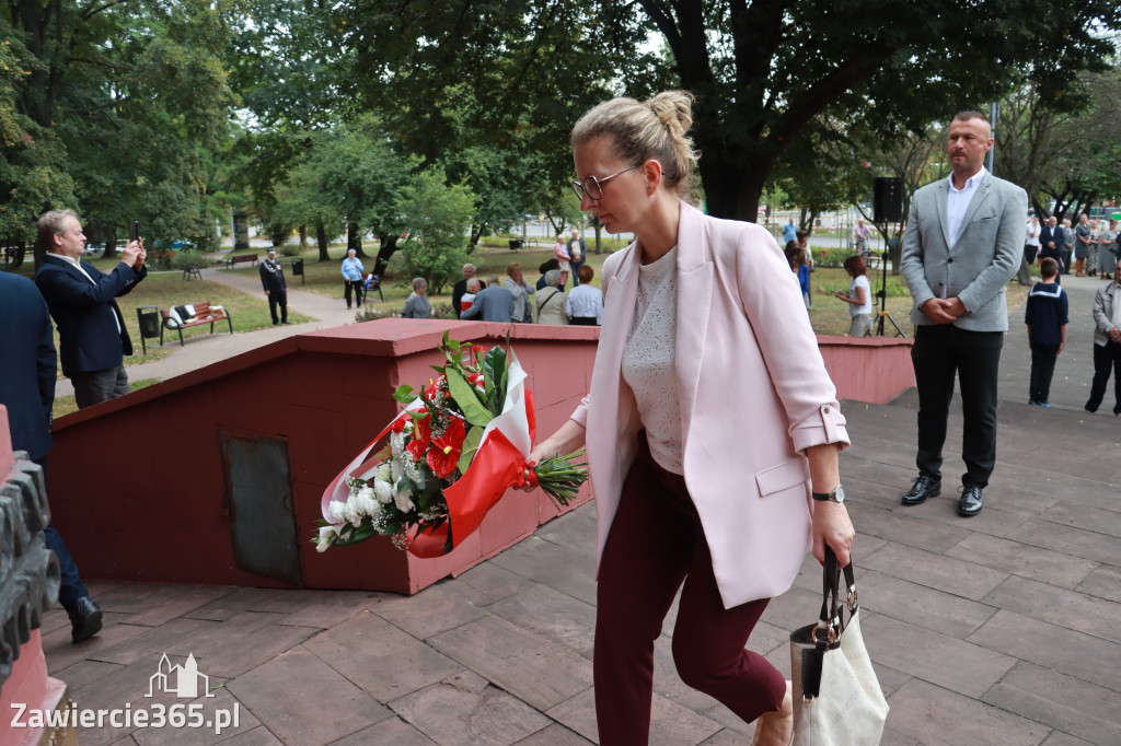 Fotorelacja: Zawiercie pamięta o ofiarach II wojny światowej