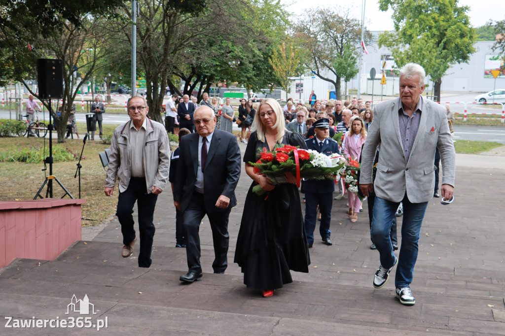 Fotorelacja: Zawiercie pamięta o ofiarach II wojny światowej