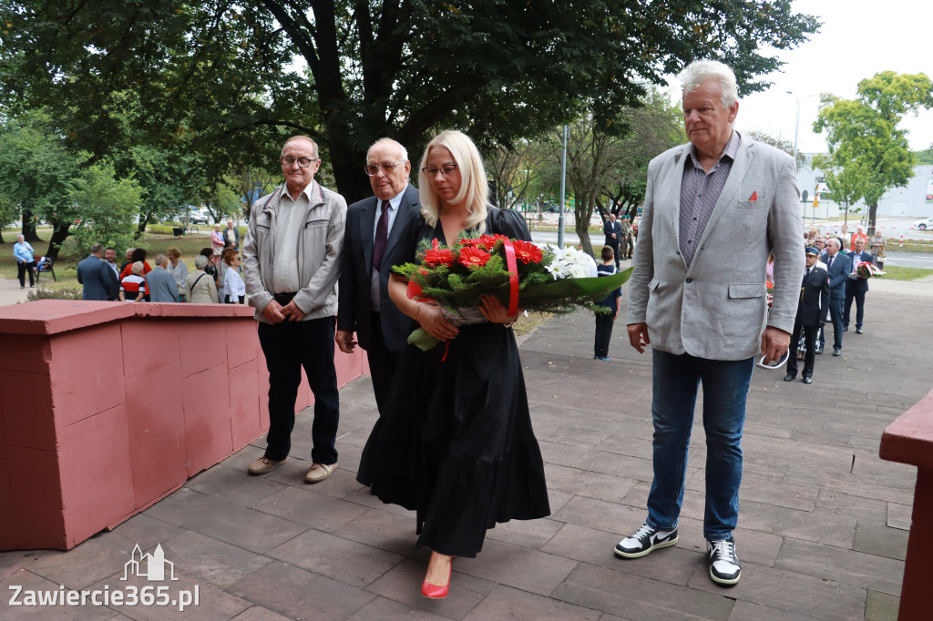 Fotorelacja: Zawiercie pamięta o ofiarach II wojny światowej