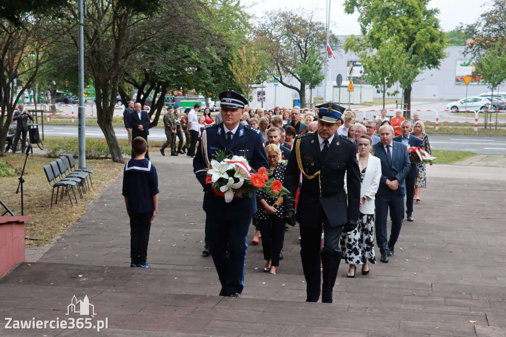 Fotorelacja: Zawiercie pamięta o ofiarach II wojny światowej