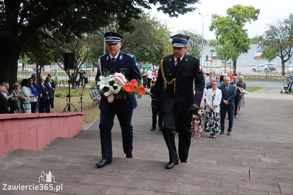 Fotorelacja: Zawiercie pamięta o ofiarach II wojny światowej