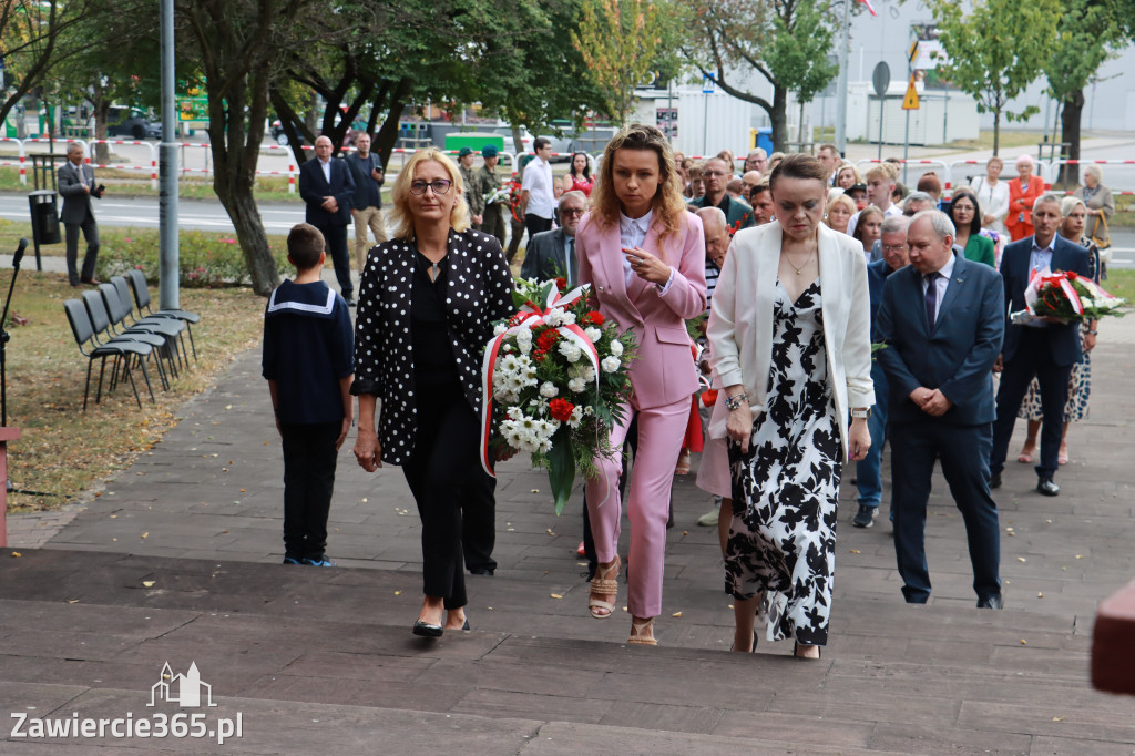 Fotorelacja: Zawiercie pamięta o ofiarach II wojny światowej