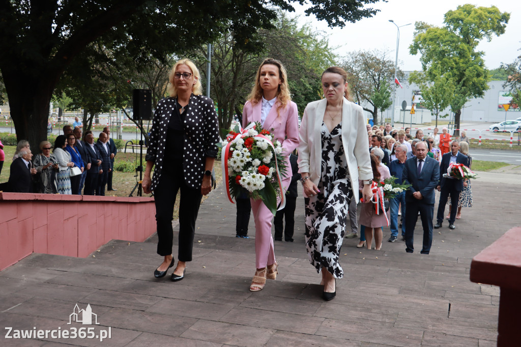 Fotorelacja: Zawiercie pamięta o ofiarach II wojny światowej