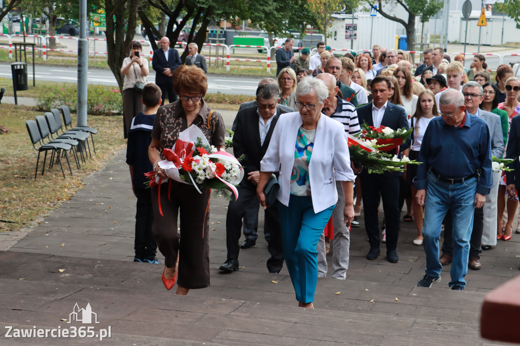 Fotorelacja: Zawiercie pamięta o ofiarach II wojny światowej