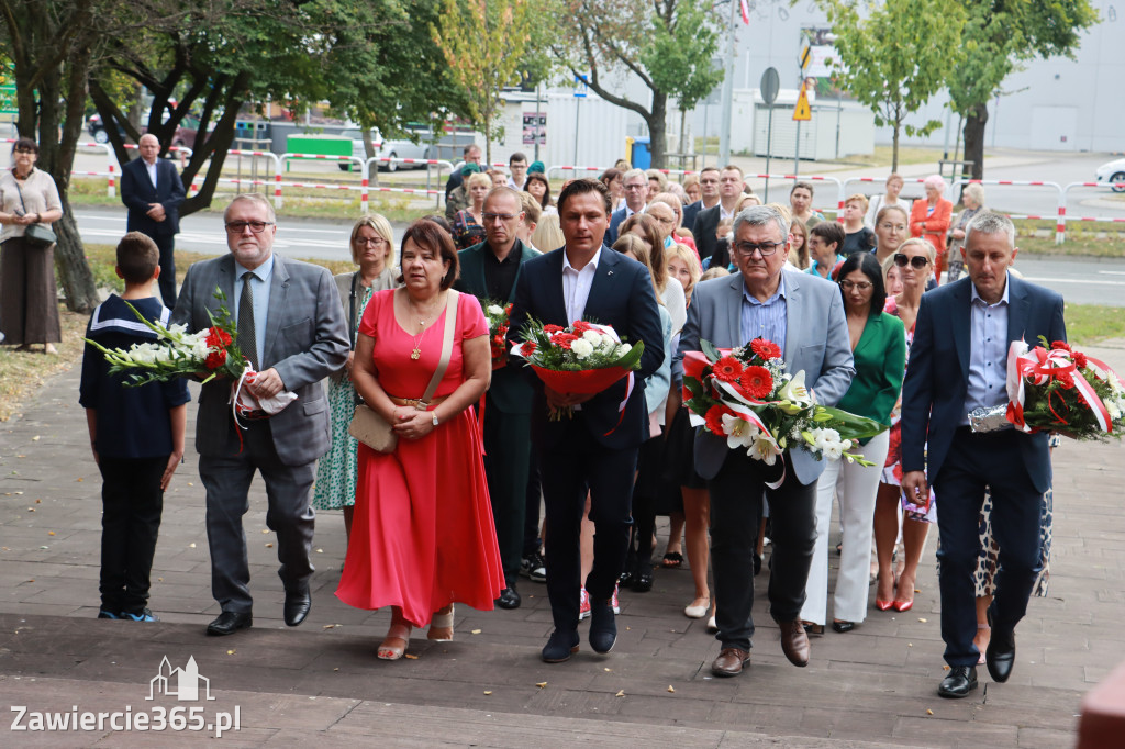 Fotorelacja: Zawiercie pamięta o ofiarach II wojny światowej