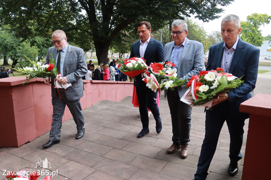 Fotorelacja: Zawiercie pamięta o ofiarach II wojny światowej