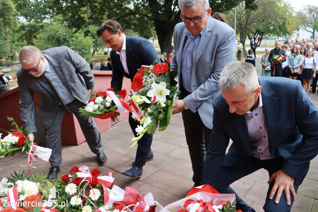 Fotorelacja: Zawiercie pamięta o ofiarach II wojny światowej