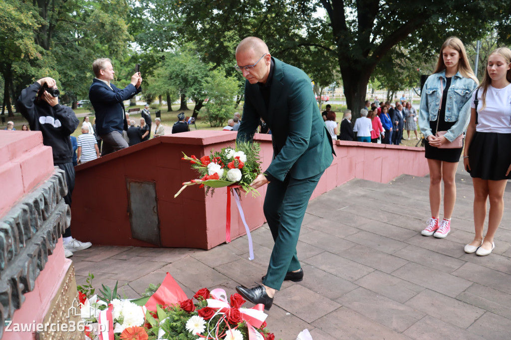 Fotorelacja: Zawiercie pamięta o ofiarach II wojny światowej