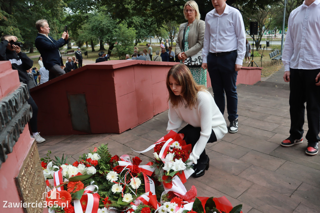 Fotorelacja: Zawiercie pamięta o ofiarach II wojny światowej