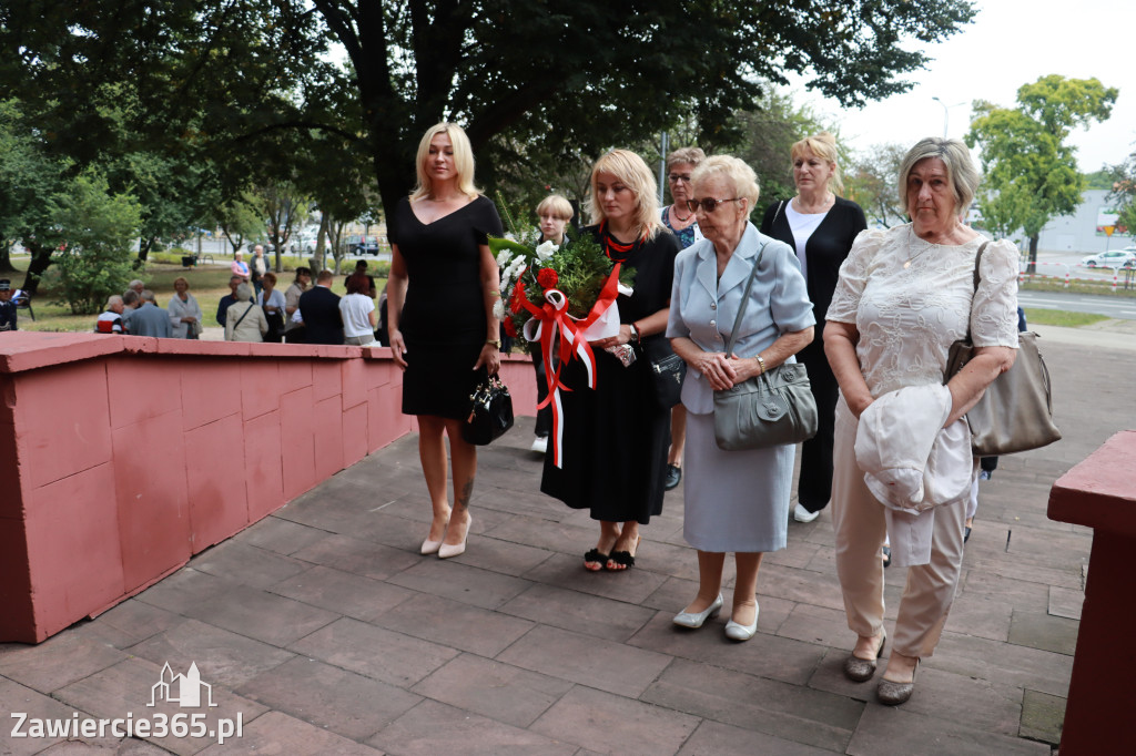 Fotorelacja: Zawiercie pamięta o ofiarach II wojny światowej