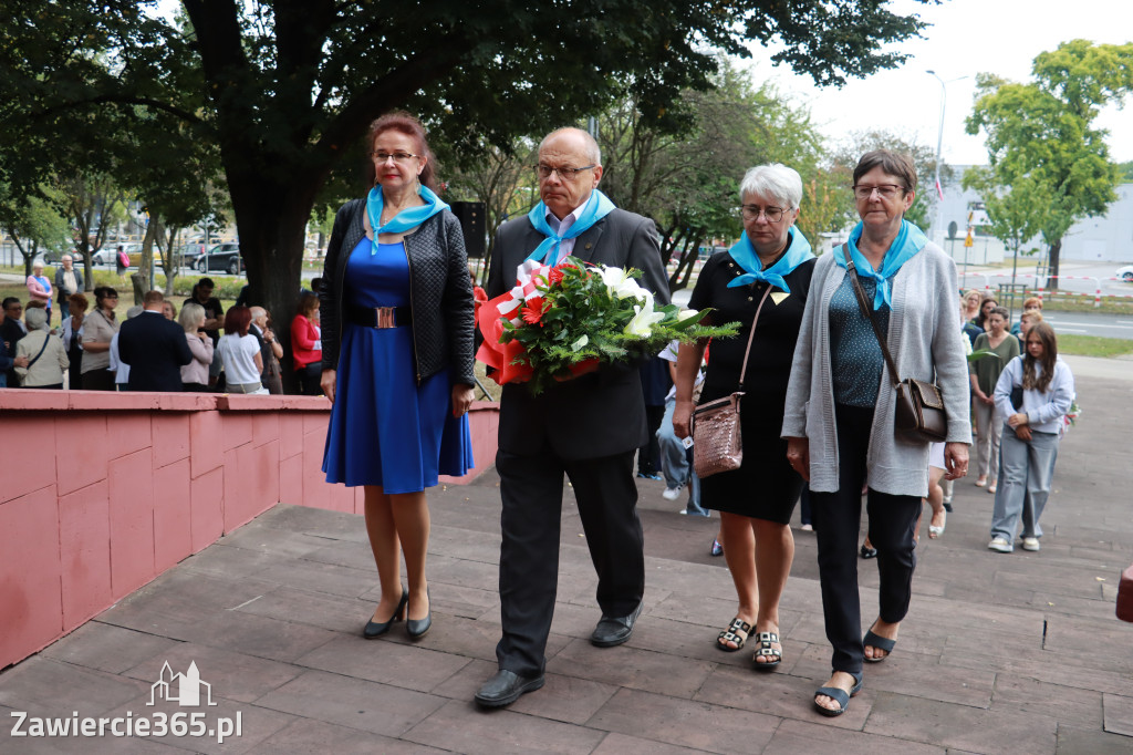 Fotorelacja: Zawiercie pamięta o ofiarach II wojny światowej