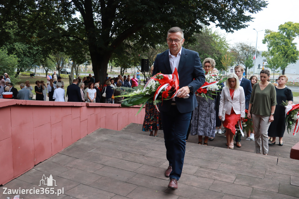 Fotorelacja: Zawiercie pamięta o ofiarach II wojny światowej