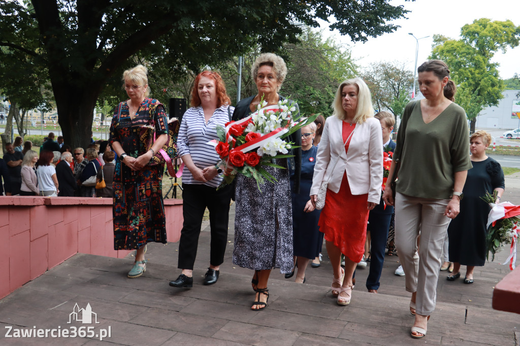 Fotorelacja: Zawiercie pamięta o ofiarach II wojny światowej